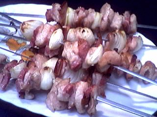 Image : Brochettes d'agneau aux échalotes façon marocaine