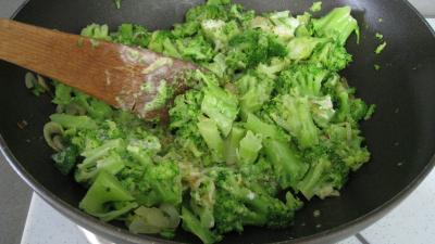 Brocolis à la crème de coco - 6.2