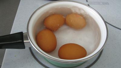 Brocolis aux oeufs en salade - 4.4