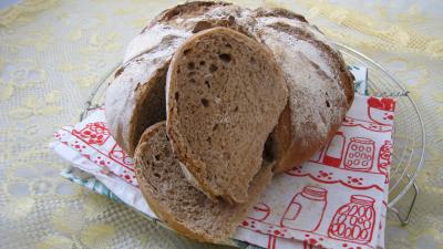 Image : Pain au vin rouge