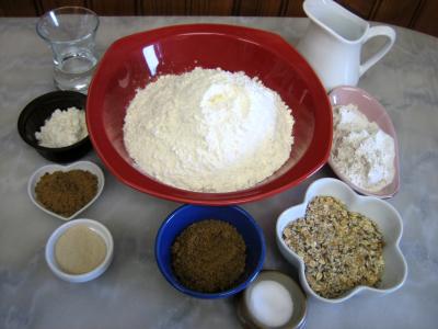 Ingrédients pour la recette : Pain aux céréales