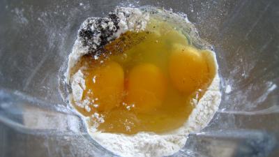 Clafoutis aux mirabelles et aux cacahuètes - 2.4