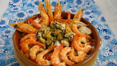 Image : Riz, crevettes, moules et raie à la portugaise