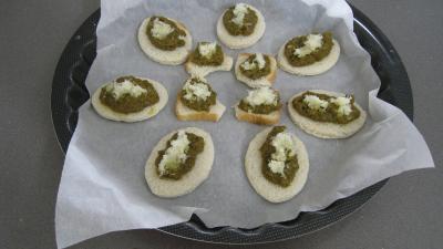 Bouses de vache printanières sur canapés pour Halloween - 7.1