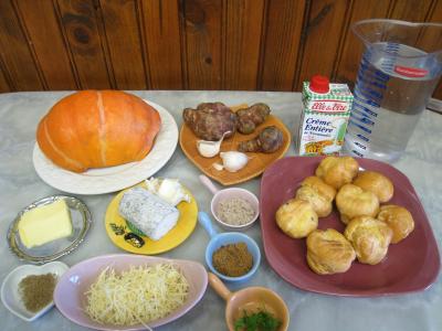 Ingrédients pour la recette : Velouté de citrouille au chèvre