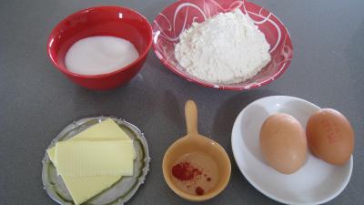 Ingrédients pour la recette : Biscuit au safran à la savoyarde