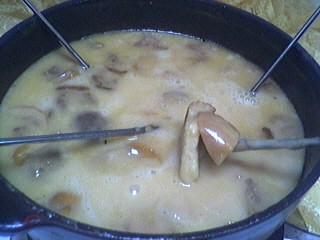 Image : Fondue savoyarde aux cèpes