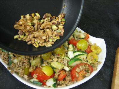 Salade végétarienne aux crozets et aux mirabelles - 7.3