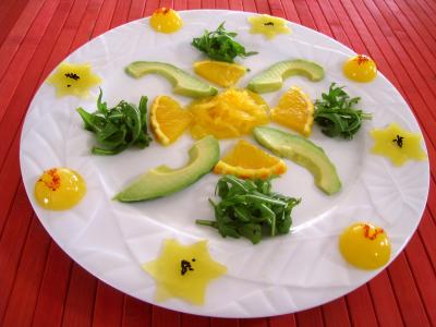 jus d'orange : Spaghettis moléculaires aux avocats