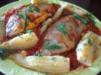 Daurade à la tomate