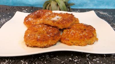 Beignets d'ananas à la noix de coco