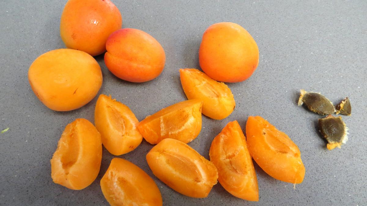 Comment éviter que le jus des fruits ne détrempe la pâte ?