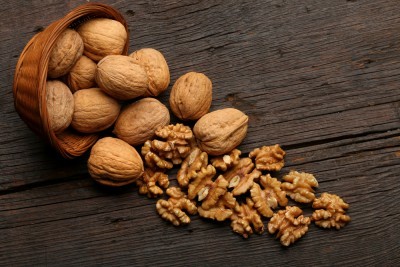 Comment écraser les noix, noisettes, etc. proprement ?