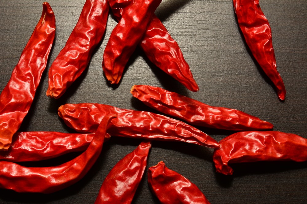 Comment atténuer la saveur piquante des piments ?