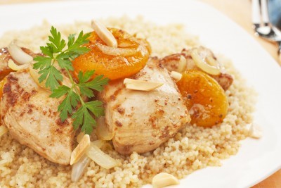 Tajine de poulet aux abricots secs