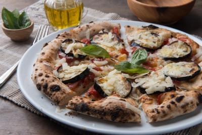 Pizza à l'aubergine