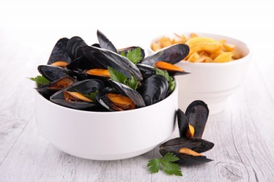 Comment retirer le sable des moules ?