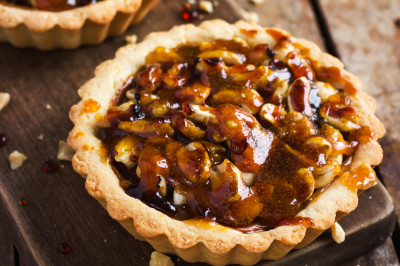 Tartelettes aux noisettes caramélisées