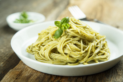 Que servir avec des pâtes au pesto ?