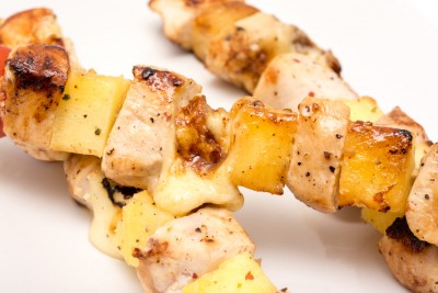 Brochettes de porc à l'ananas