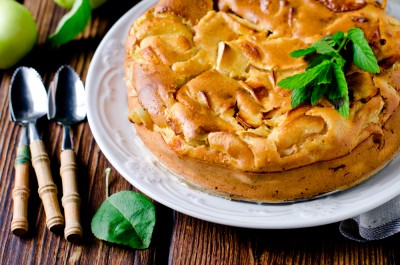 Far aux pommes caramélisées