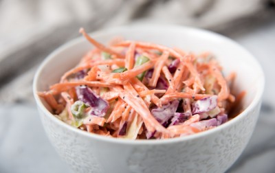 Salade de chou, surimi et soja