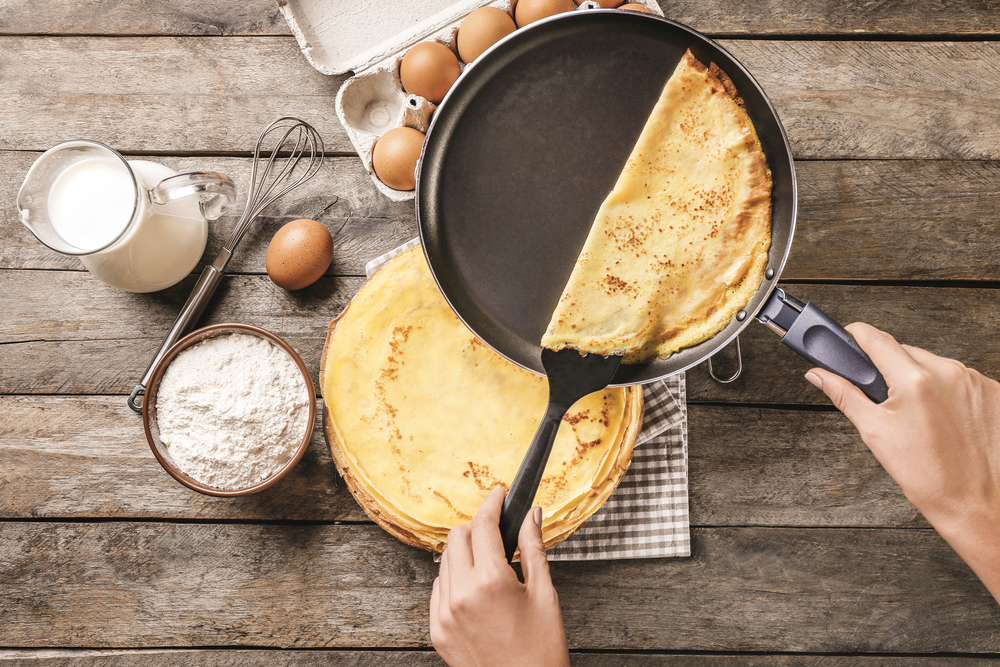 Pour que les crêpes n'attachent pas à la poêle
