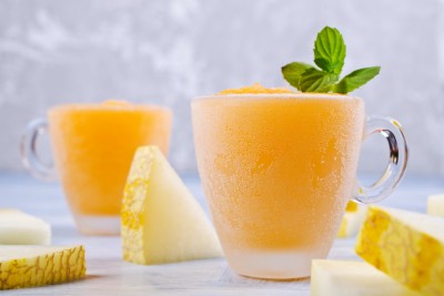 Mousse glacée au melon et au yaourt