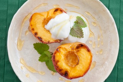 Nectarine rôtie au miel