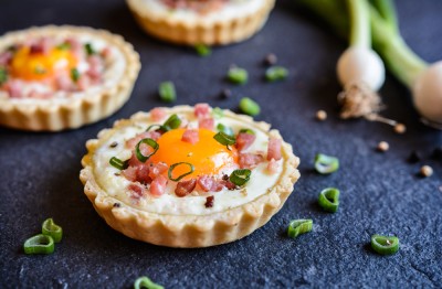 Oeufs dans le nid