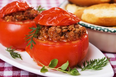 Tomates farcies à la viande hachée
