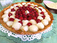 Tarte aux litchis et aux framboises
