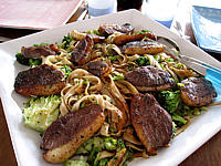 Tagliatelles d'épeautre aux brocolis et au magret