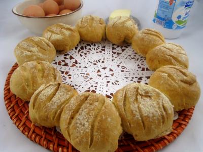 Pain au beurre en couronne façon antillaise