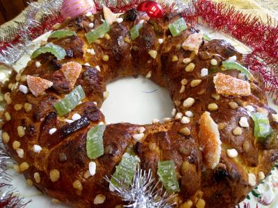 Brioche en couronne de l'avent