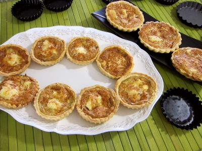 Tartelettes au brie et au jambon