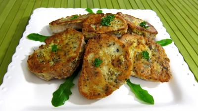 Canapés aux oeufs