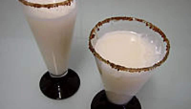 Cocktail gin et lait d'amande