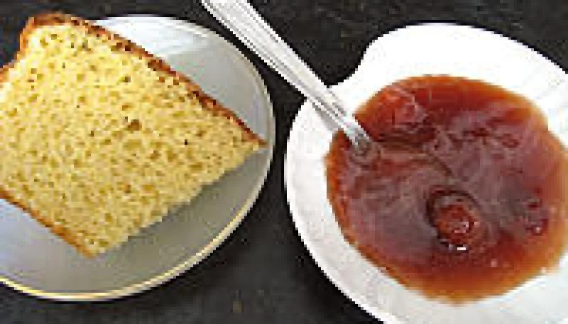 Confiture de bananes et de poires au gingembre