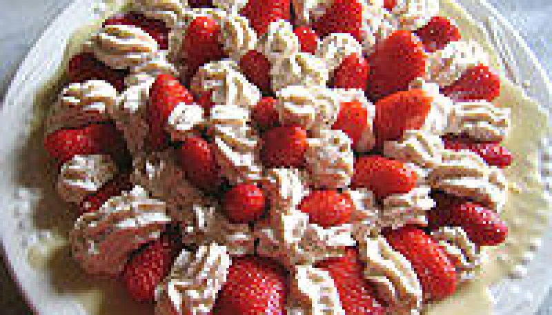 Fraises à la liqueur de sureau