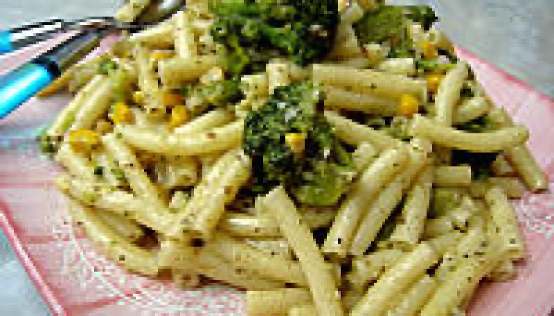 Macaronis aux brocolis et maïs