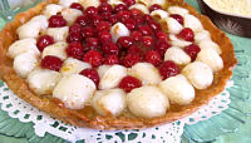 Tarte aux litchis et aux framboises