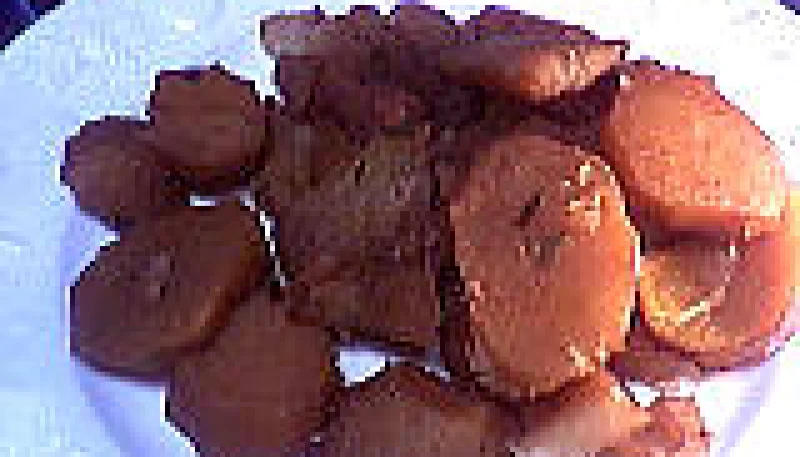Pommes de terre parfumées au vin rouge