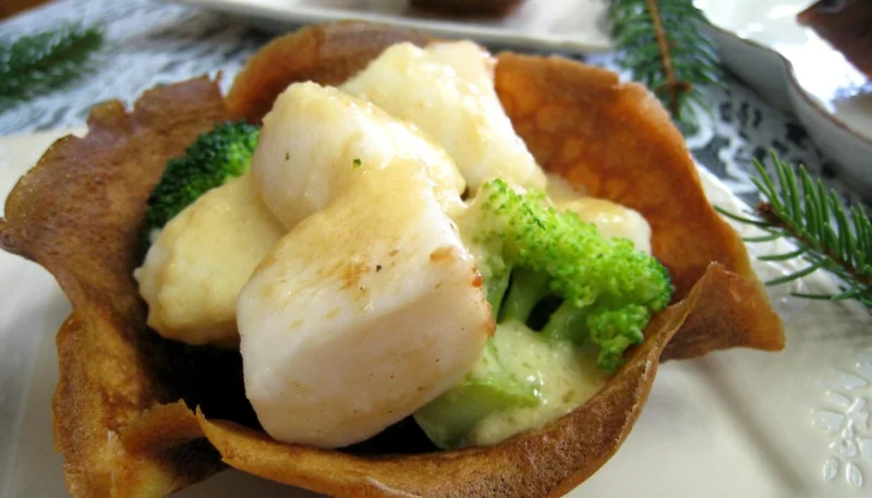 Coupelles de crêpes farcies aux encornets