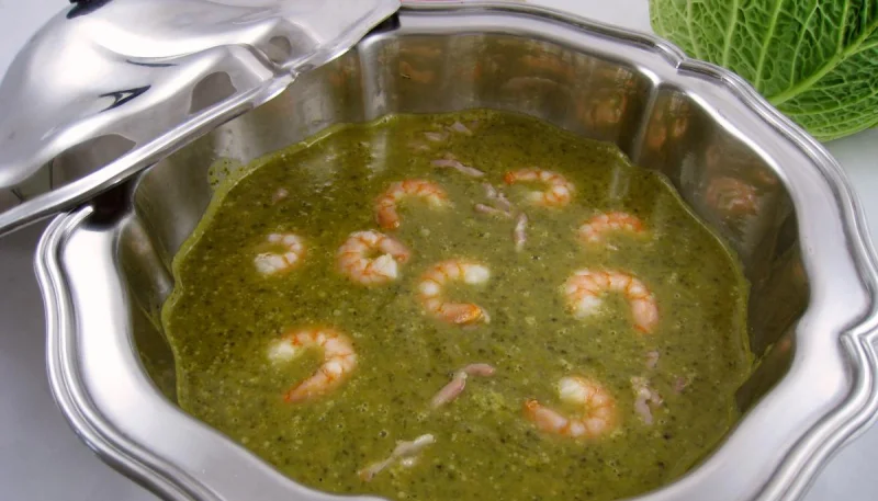 Velouté de chou aux crevettes