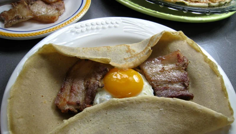 Crêpes de blé noir au lard