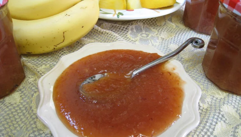 Chutney aux citrons et aux fruits