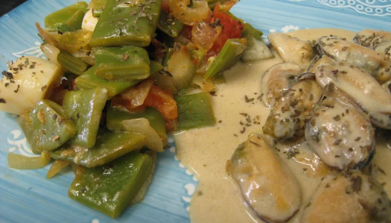 Moules crèmées aux haricots plats