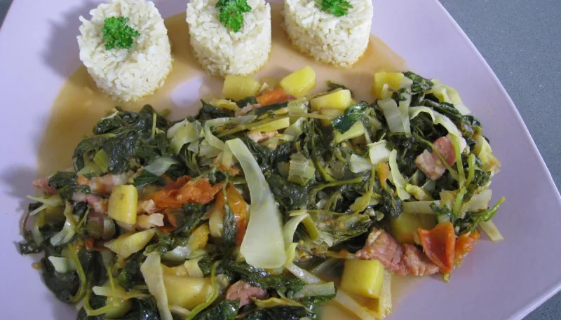 Brèdes cresson et mangue à la mauricienne