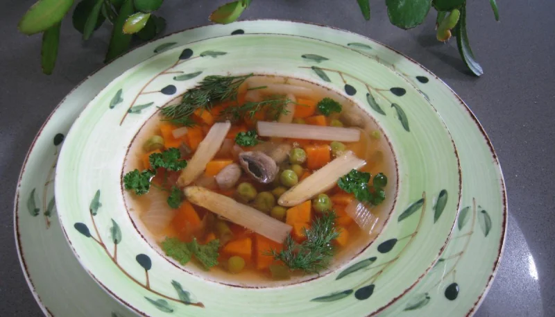 Minestrone aux asperges